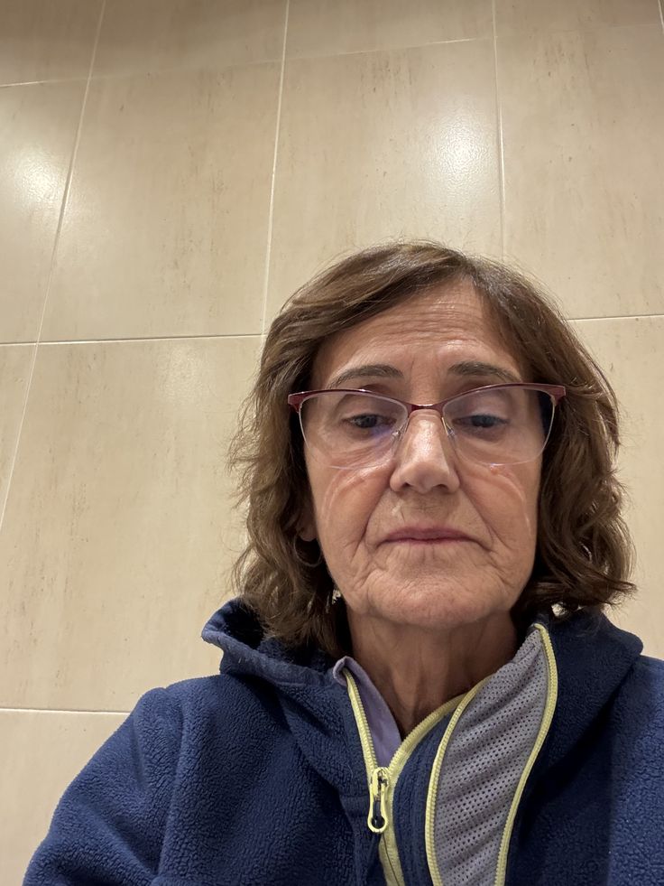 <em>Isabel E.</em>